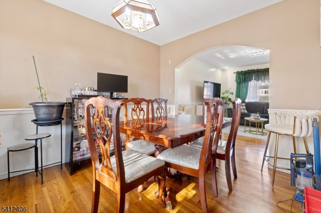 32 Sunset Dr, Woodbridge Twp., NJ 07064