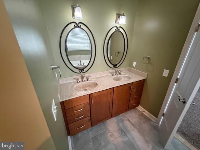 196 PINE VALLEY RD, Dover, DE 19904