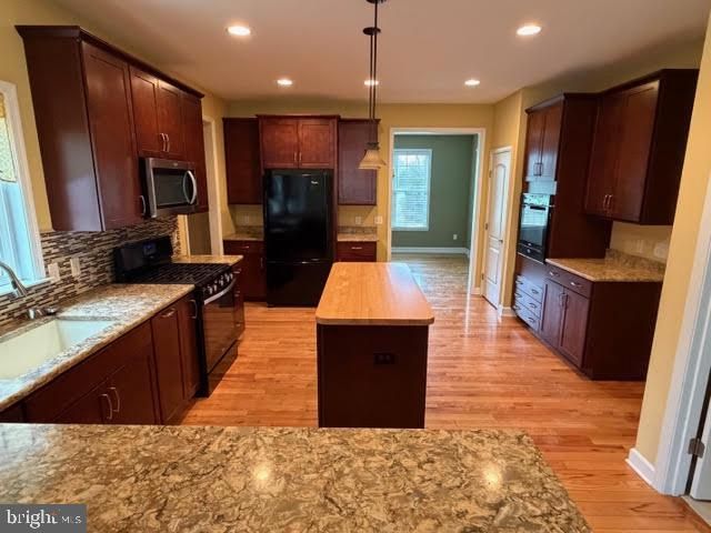 196 PINE VALLEY RD, Dover, DE 19904