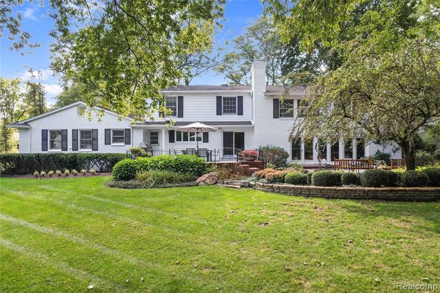 27220 Willowgreen Court, Franklin, MI 48025