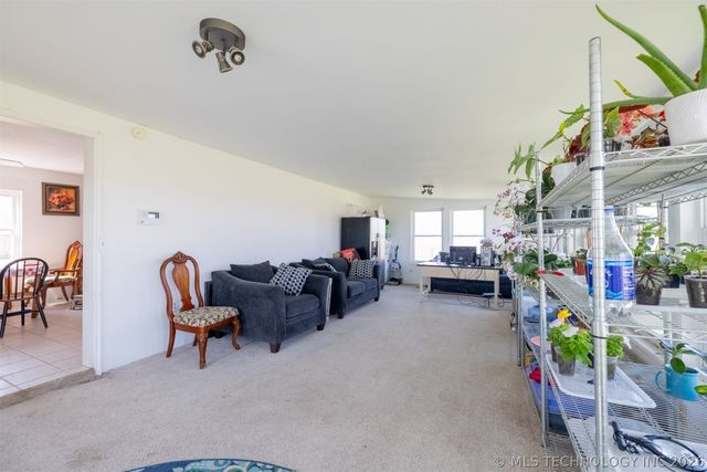 3851 Alt 75 Highway, Beggs, OK 74421