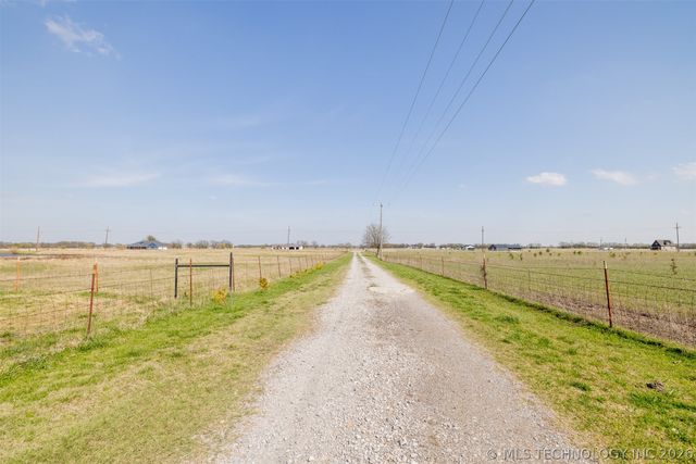 3851 Alt 75 Highway, Beggs, OK 74421