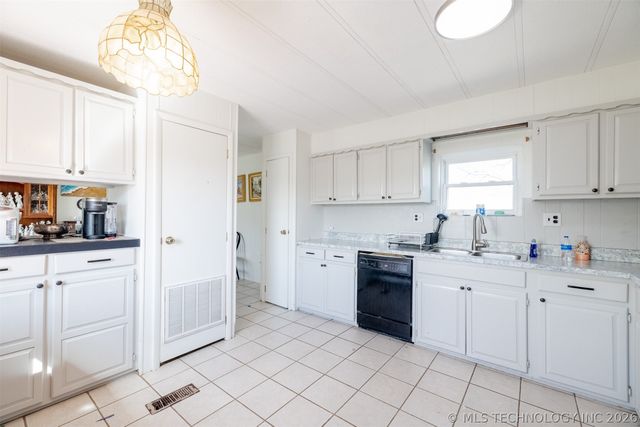 3851 Alt 75 Highway, Beggs, OK 74421