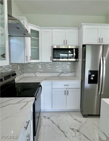 7029 Palpano CIR, Labelle, FL 33935