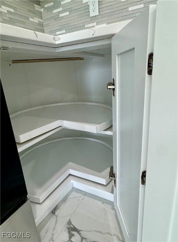 7029 Palpano CIR, Labelle, FL 33935