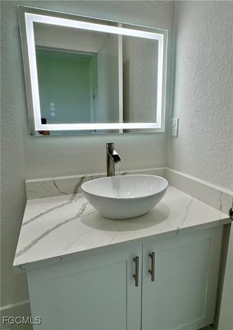 7029 Palpano CIR, Labelle, FL 33935