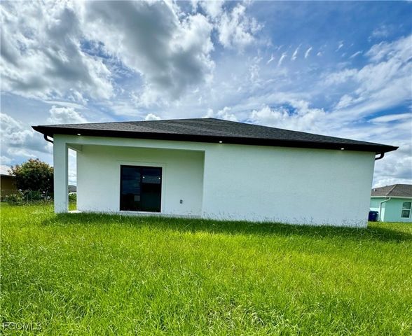 7029 Palpano CIR, Labelle, FL 33935