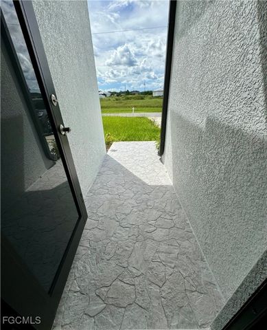 7029 Palpano CIR, Labelle, FL 33935