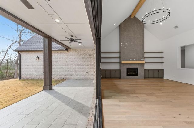 161 Homestead Hill Road, New Waverly, TX 77358