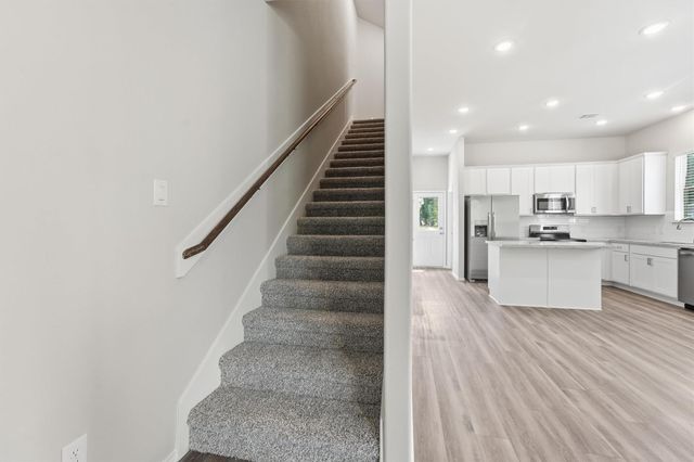 15608 Sycamore Drive, Montgomery, TX 77356