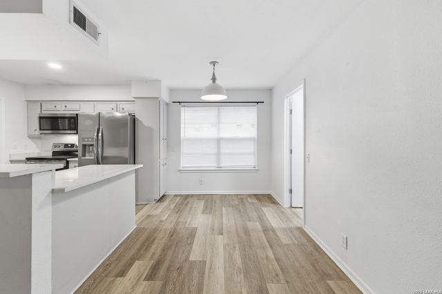 6106 Vance Jackson Rd Apt 1, San Antonio, TX 78230