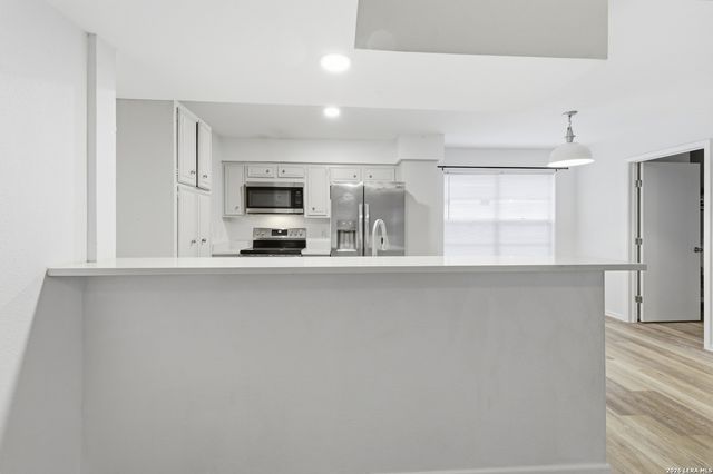 6106 Vance Jackson Rd Apt 1, San Antonio, TX 78230