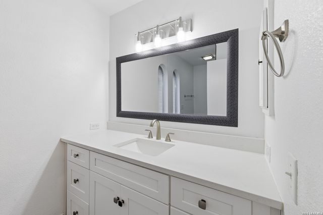 6106 Vance Jackson Rd Apt 1, San Antonio, TX 78230