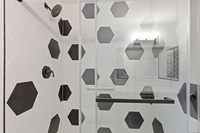 6106 Vance Jackson Rd Apt 1, San Antonio, TX 78230