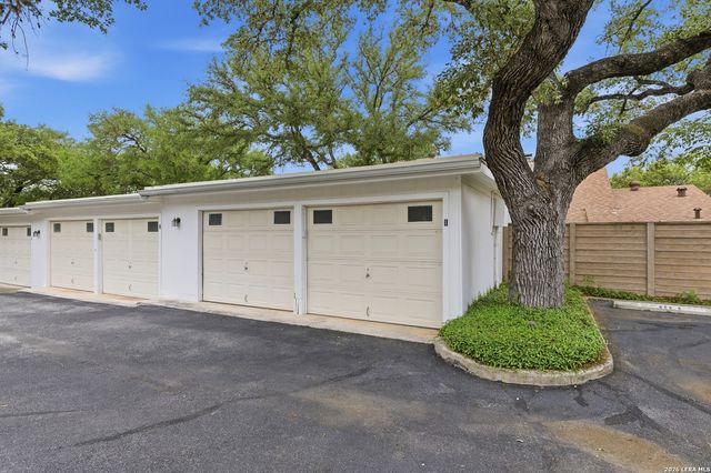 6106 Vance Jackson Rd Apt 1, San Antonio, TX 78230