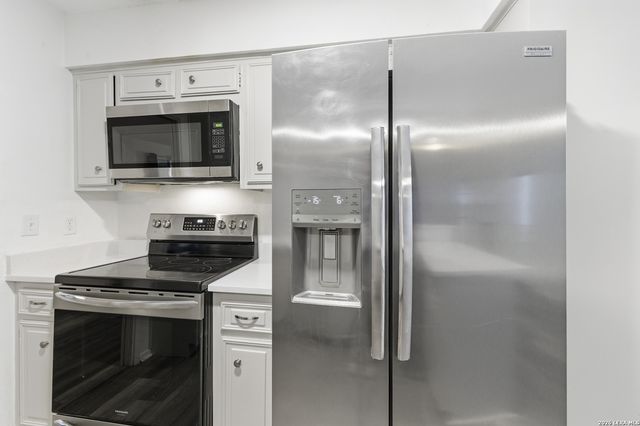 6106 Vance Jackson Rd Apt 1, San Antonio, TX 78230