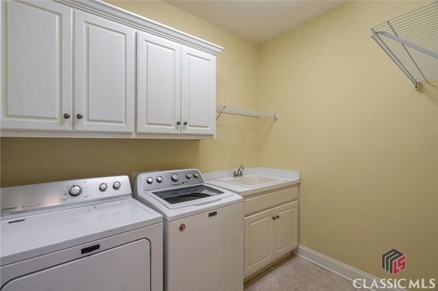 827 Commons Park, Statham, GA 30666