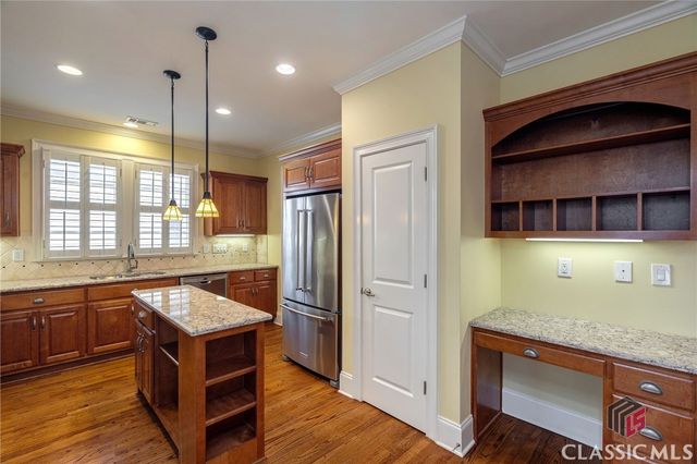827 Commons Park, Statham, GA 30666