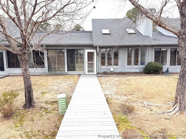 186 Cranes Cove Cove, Vass, NC 28394