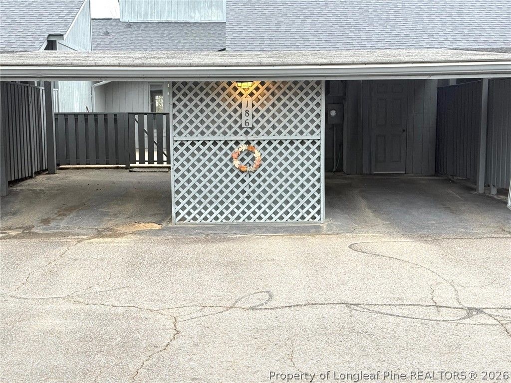 186 Cranes Cove Cove, Vass, NC 28394