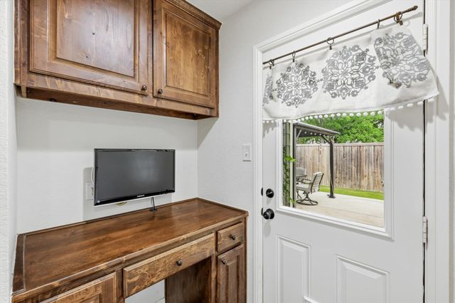 2513 Chebi Lane, Denton, TX 76209