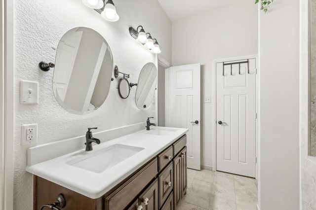 2513 Chebi Lane, Denton, TX 76209