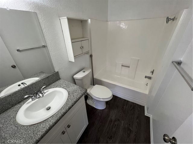1000 Central Avenue 20, Riverside, CA 92507
