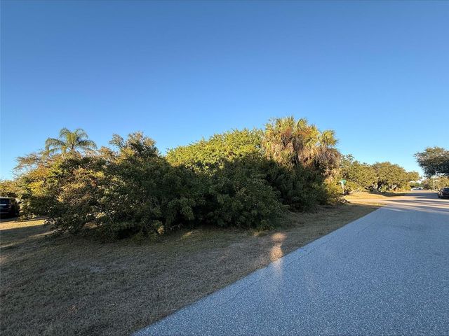 1100 BELMAR AVENUE, Port Charlotte, FL 33948