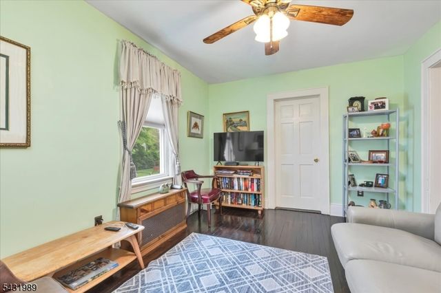 419 Oak St 2, Garwood Boro, NJ 07027