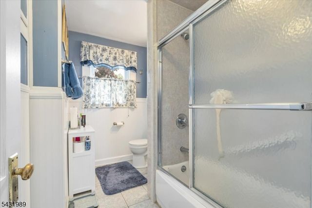 419 Oak St 2, Garwood Boro, NJ 07027