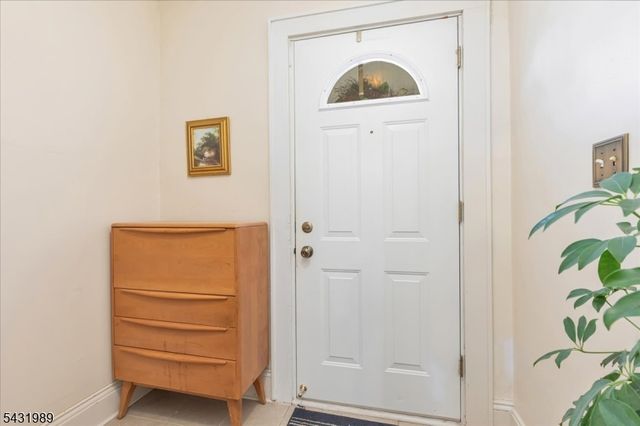 419 Oak St 2, Garwood Boro, NJ 07027