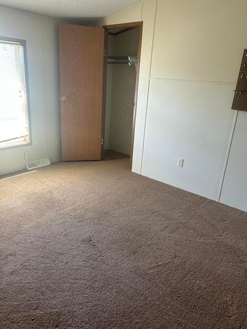 1130 Fulham Court, Wayland, MI 49348