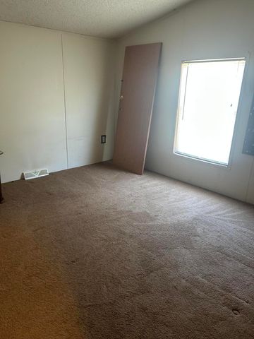1130 Fulham Court, Wayland, MI 49348