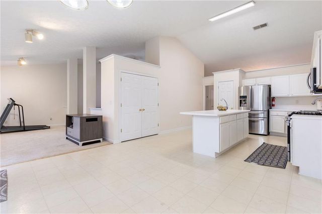 348 Haverford Mill Court, Lilburn, GA 30047