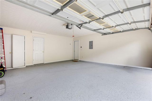 348 Haverford Mill Court, Lilburn, GA 30047