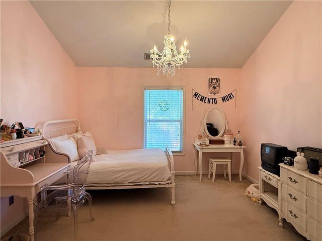 1827 Willow Branch NW Lane, Kennesaw, GA 30152