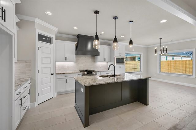 2404 Salmon Street, Pea Ridge, AR 72751