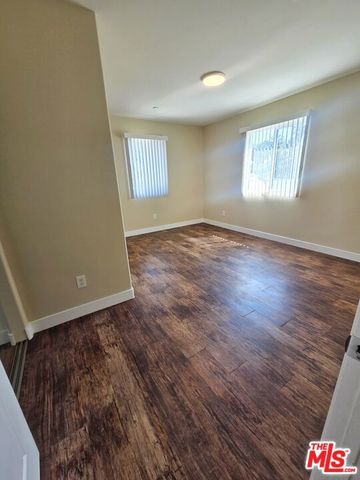 1721 W 39th Pl, Los Angeles, CA 90062