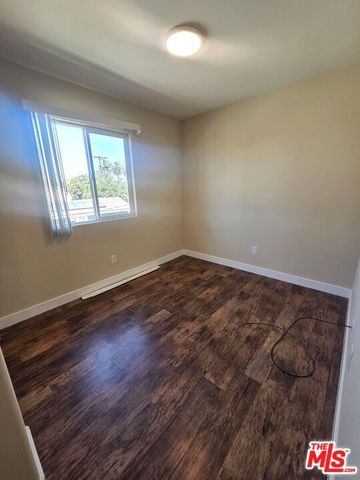 1721 W 39th Pl, Los Angeles, CA 90062