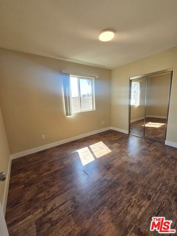 1721 W 39th Pl, Los Angeles, CA 90062