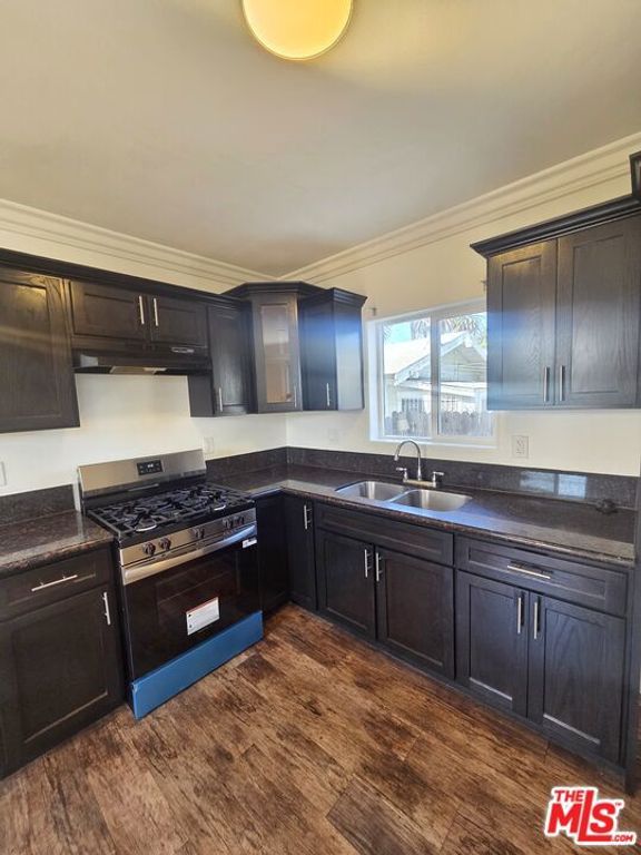 1721 W 39th Pl, Los Angeles, CA 90062