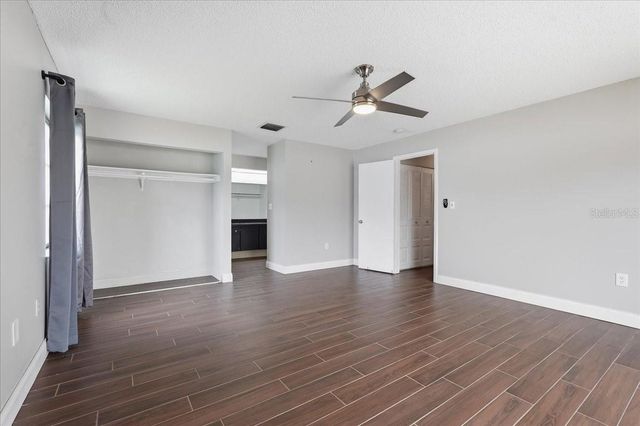 107 ELM SQUARE S, Lakeland, FL 33813