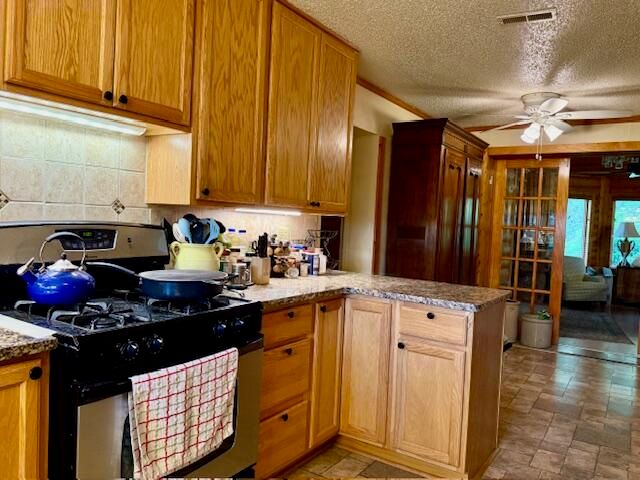 7702 County Road 2800, Mountain View, MO 65548