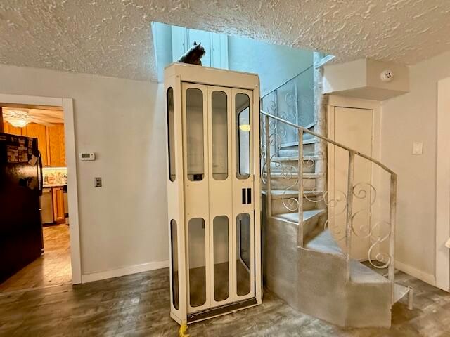 7702 County Road 2800, Mountain View, MO 65548