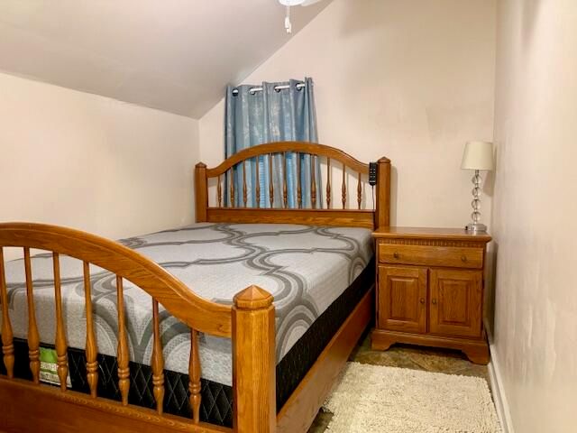 7702 County Road 2800, Mountain View, MO 65548