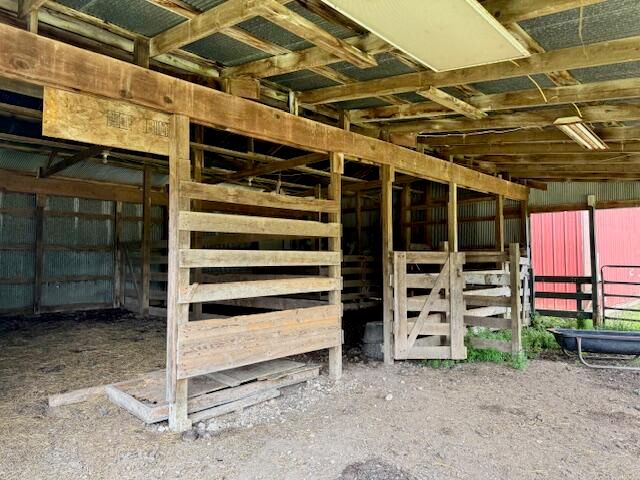 7702 County Road 2800, Mountain View, MO 65548