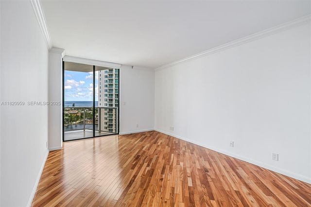20281 E Country Club Drive 1412, Aventura, FL 33180