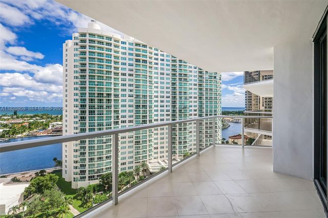 20281 E Country Club Drive 1412, Aventura, FL 33180