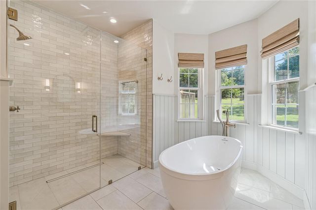 2351 E Lakewood Drive, Guthrie, OK 73044