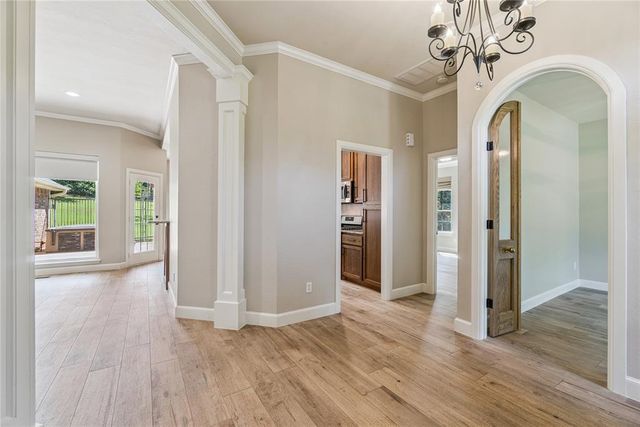 2351 E Lakewood Drive, Guthrie, OK 73044